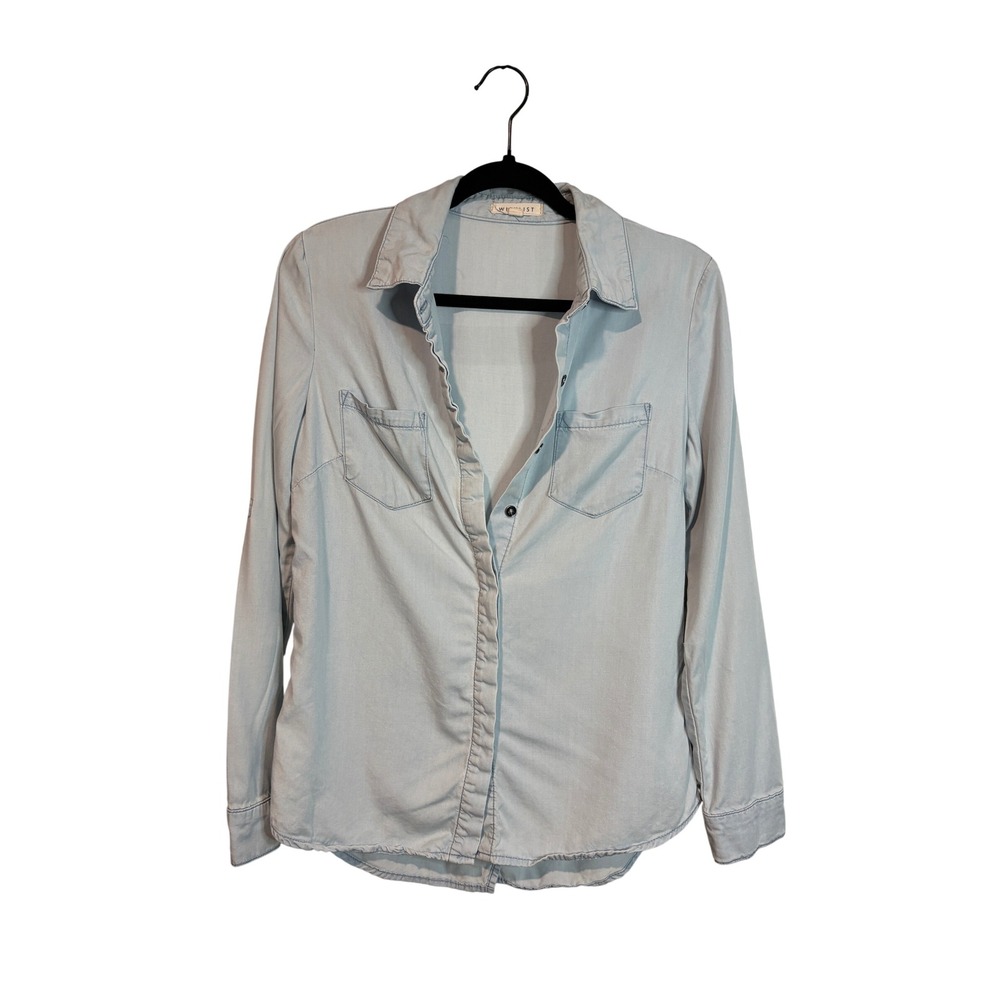 Wishlist Light Wash Blue Chambray Button Down Shirt Small Cotton Roll Tab Sleeve